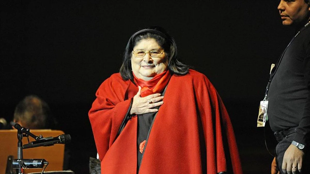 A 90 años de su nacimiento, homenajean a Mercedes Sosa con un emotivo espectáculo