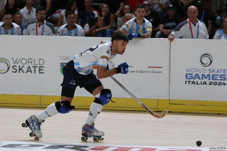 Lucas Martínez viene de marcar 3 goles en un amistoso en la previa de la Copa de las Naciones.