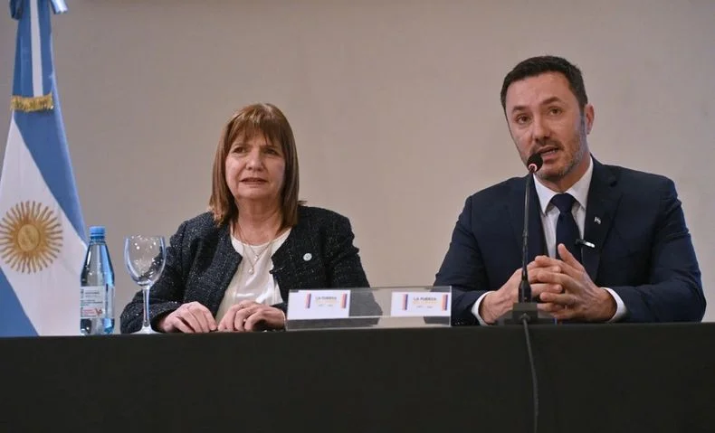 Patricia Bullrich ven&iacute;a ma&ntilde;ana a un actividad junto a Luis Petri, pero se suspendi&oacute;.&nbsp;