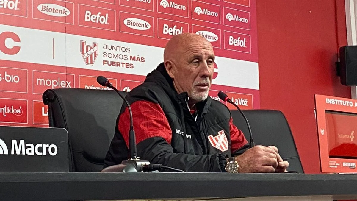 La durísima autocrítica de Daniel Oldrá tras la dura goleada que sufrió Instituto: "Tengo mucha vergüenza"