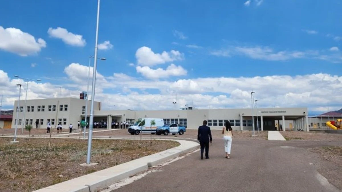 Mendoza en el podio: aumentó la cantidad de presos en las cárceles federales