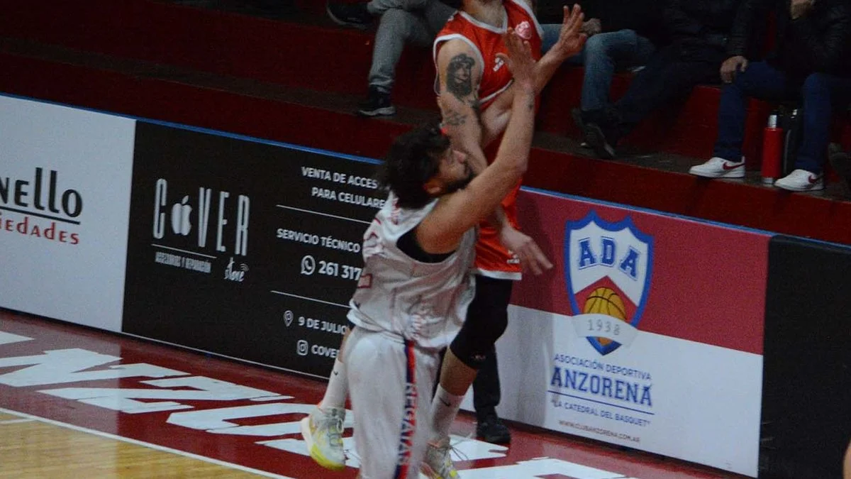 Básquet: el Apertura de la Superliga masculina abrió los cuartos de final
