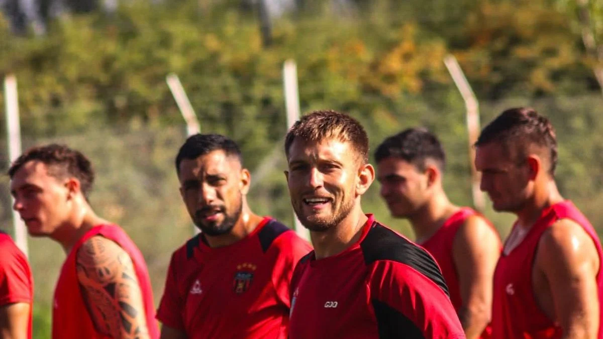 El choque de realidades de Huracán Las Heras y FADEP a días del debut en Federal A