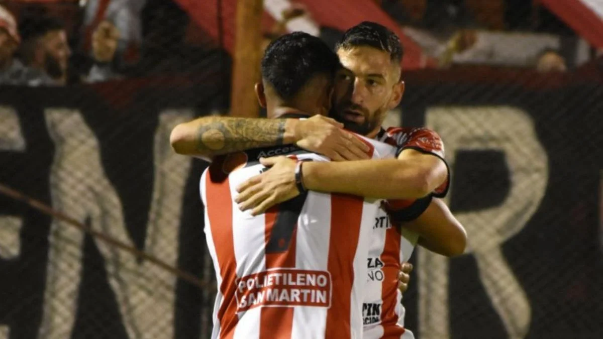 San Martín aplastó a Huracán Las Heras y llegó a la cima del Grupo B del Torneo Federal A