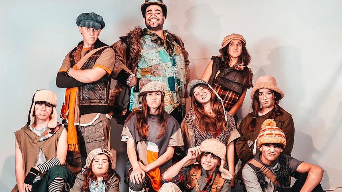 El Teatro Plaza presenta el divertido musical La casa de al lado