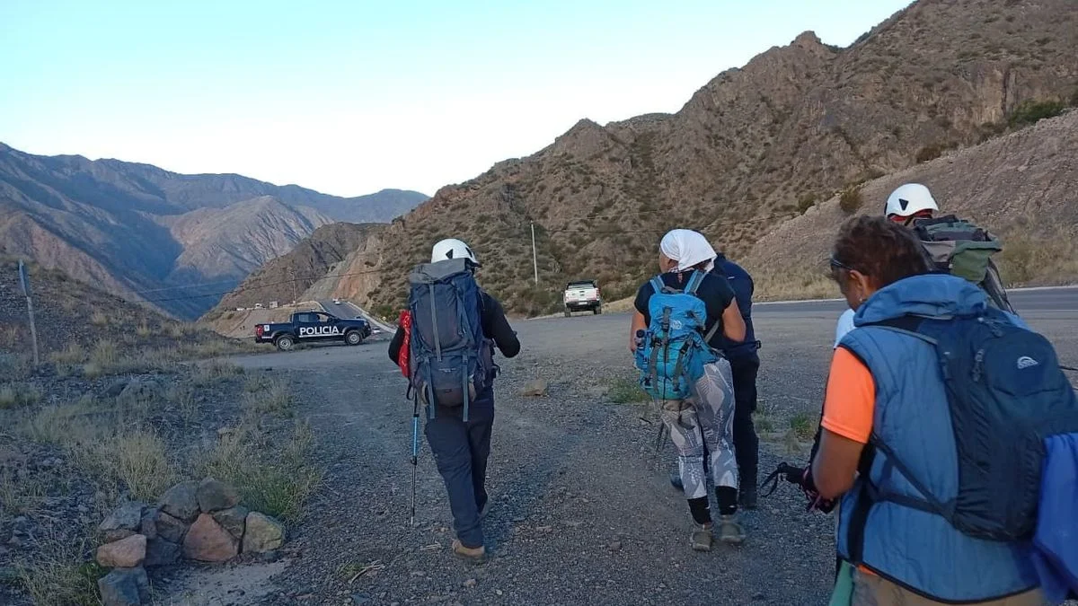 Tres mujeres auxiliadas en el Cerro Nahuel ante una alerta por emergencia médica: una de ellas se descompensó