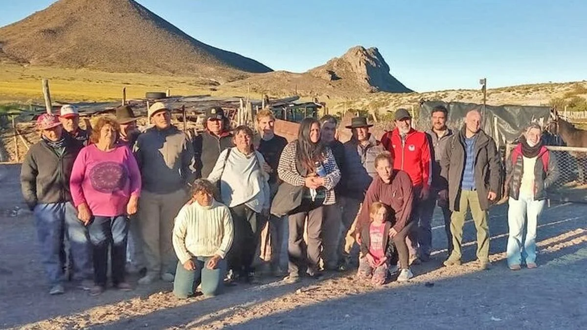 Inminente desalojo en la cordillera: empresas mineras van por las tierras donde habitan comunidades mapuche