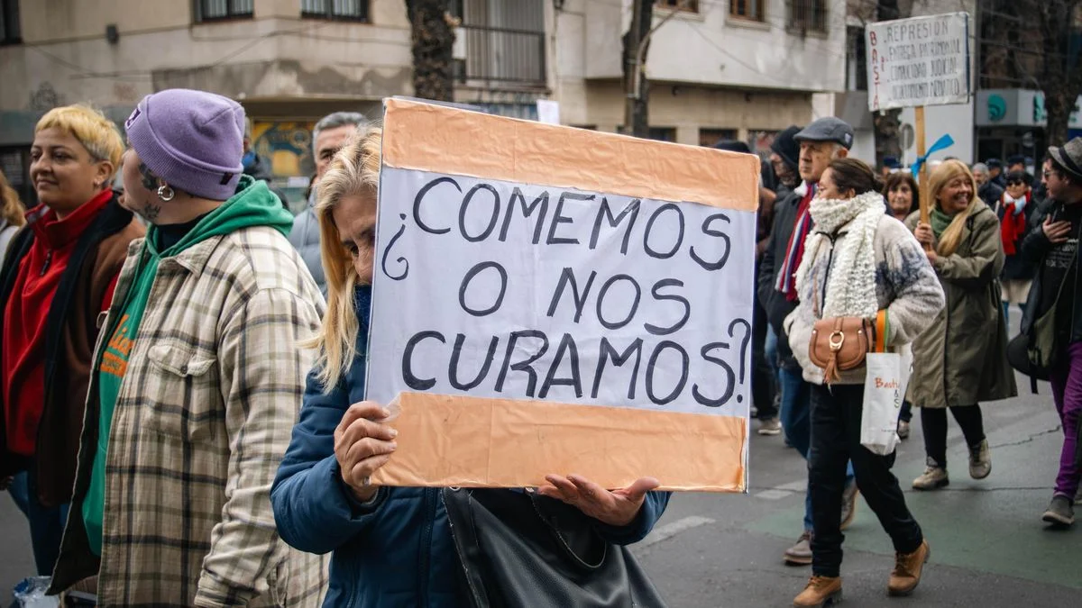 Jubilaciones: por qué el anuncio de Milei no se traducirá en una suba de haberes, según expertos