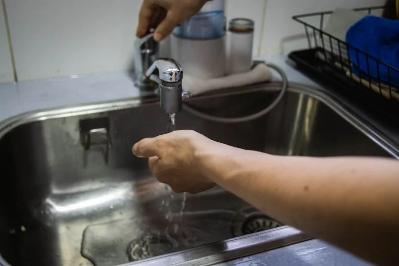 Cortarán el servicio de agua potable este sábado en el Gran Mendoza.