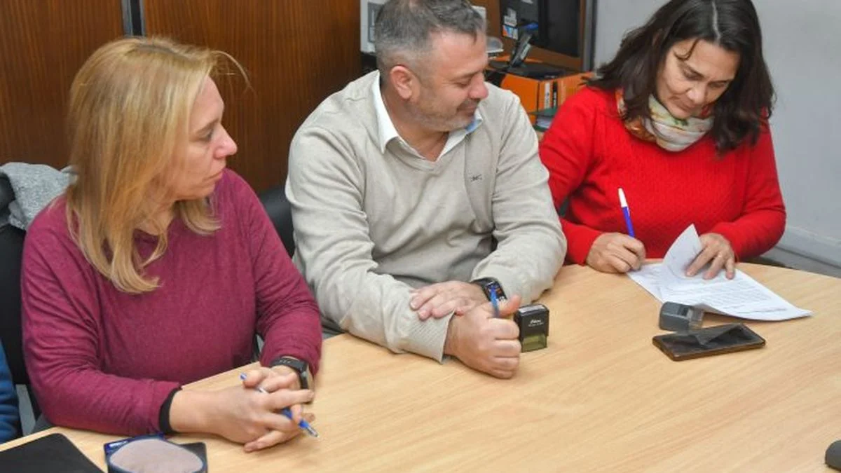 Última oferta de Cornejo al SUTE: la letra chica de lo que se discutirá después de tres rondas de paritarias