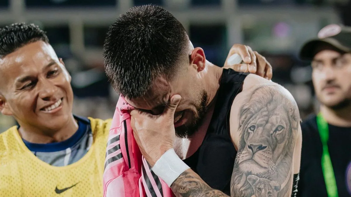 El ex Godoy Cruz que es viral en todo el mundo por su reacción tras cambiar la camiseta de Messi