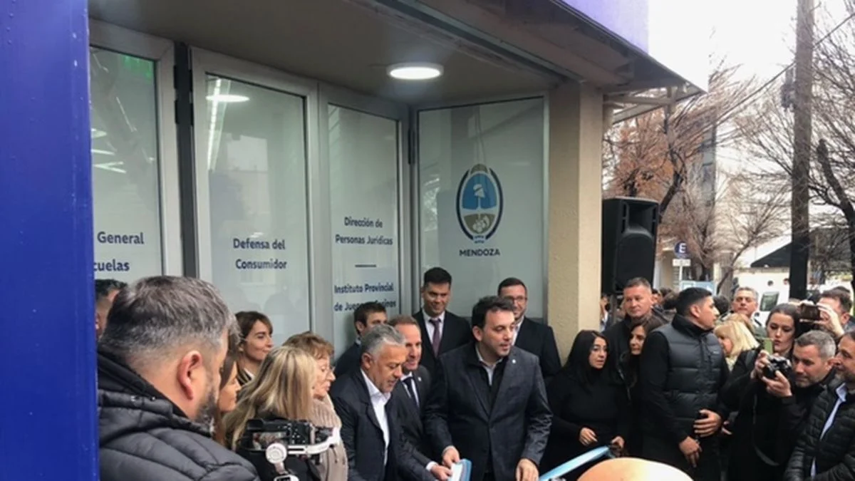 Para Alfredo Cornejo "el Sur sí existe": inauguración de un centro cívico coworking en San Rafael