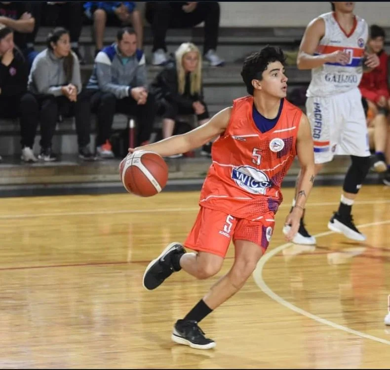 Regatas no presentará a su equipo en la Superliga de básquet.