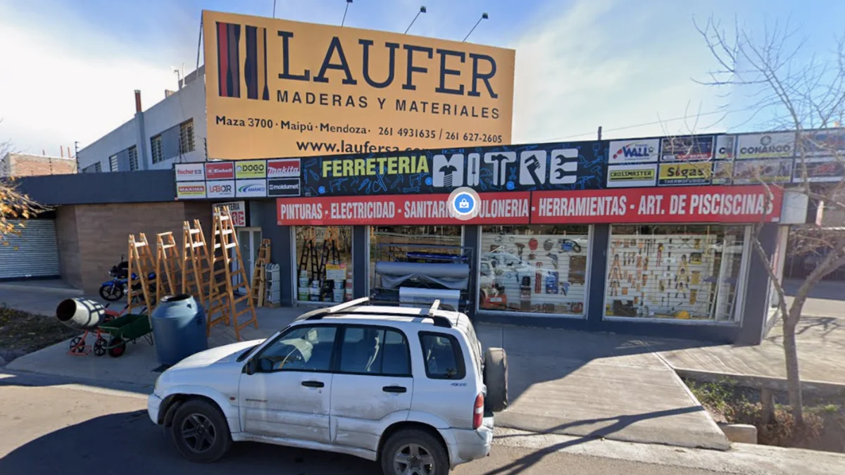 Asalto a mano armada en una ferretería en Luján: se llevaron dinero y herramientas