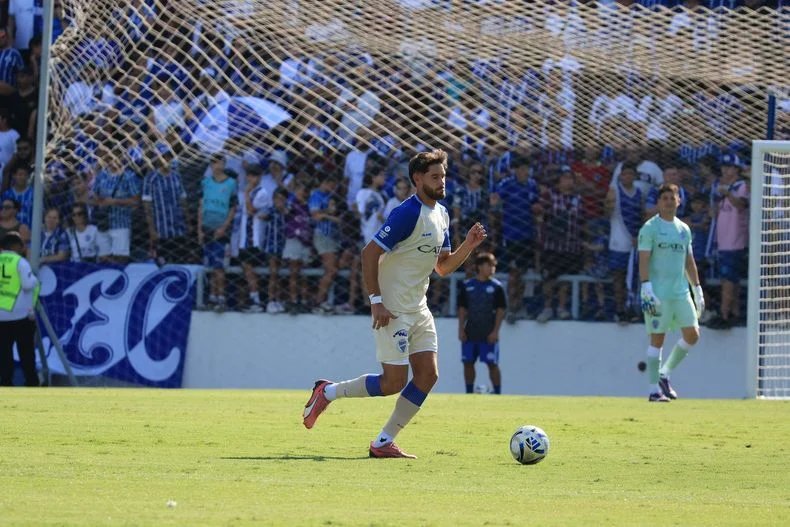 Godoy Cruz volvió a empatar y no gana de local desde abril del año pasado.