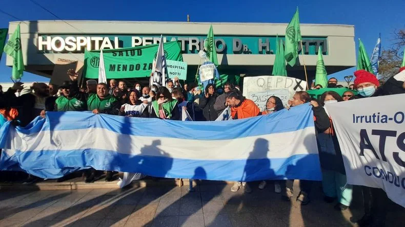 En Mendoza los trabajadores de la salud arrancan una semana de asambleas y protestas por los salarios. 