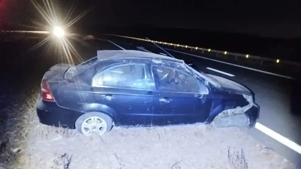 Un auto volcó en la variante Palmira tras el reventón de un neumático