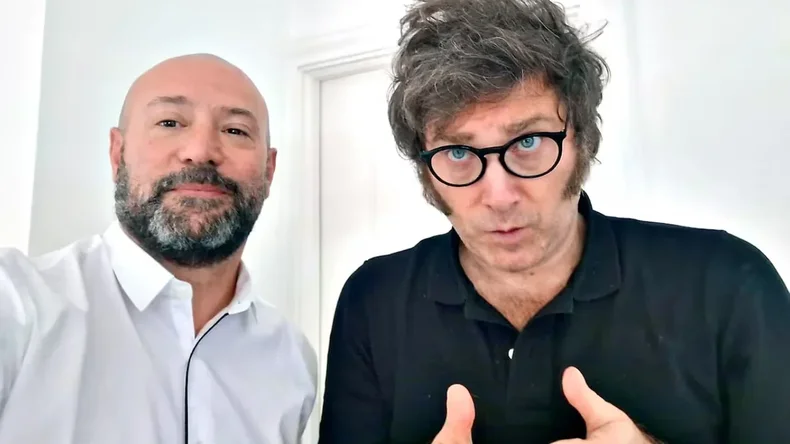 Diego Spagnuolo junto a Javier Milei.