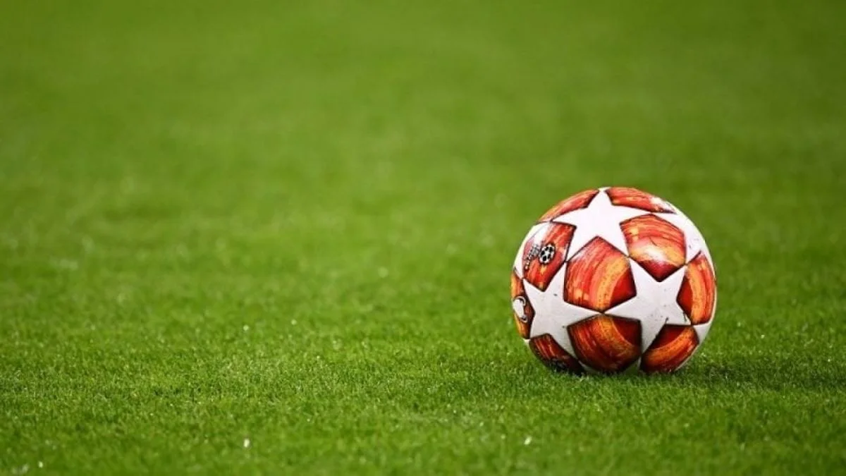 Misterio y tregedia: un futbolista murió durante un partido luego de tragarse una moneda