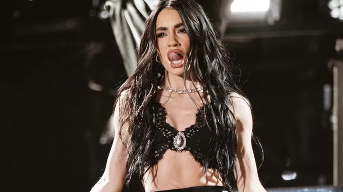 Viral, y con razón: Lali la rompió en Vélez con un clásico de Los Redondos, y recibió una ovación