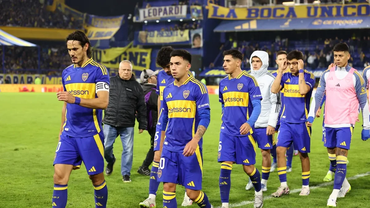 Dolor de cabeza para Russo: una figura de Boca no llega al debut del Mundial de Clubes