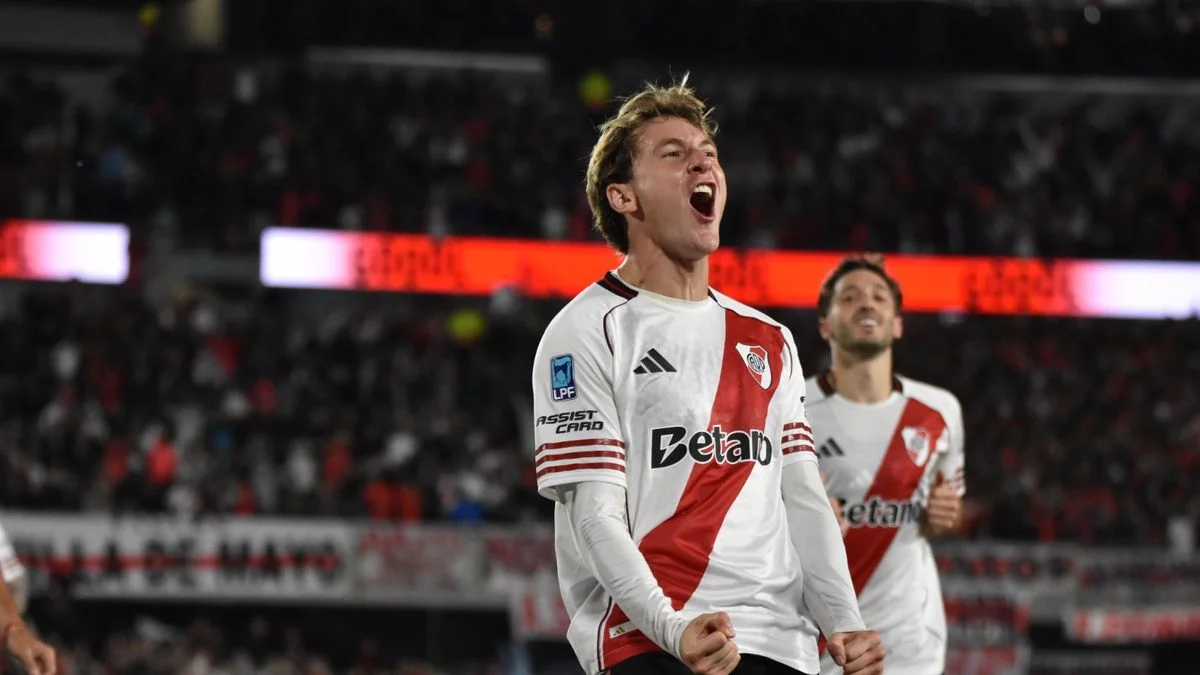 La imperdible agenda del jueves: la visita de riesgo de River y el Dibu va por más en la Europa League