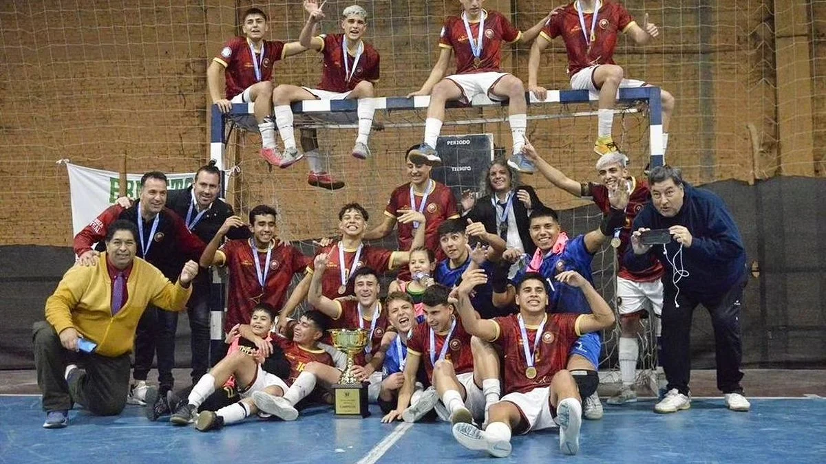 El doble desafío de la Selección de Mendoza de fútbol de salón