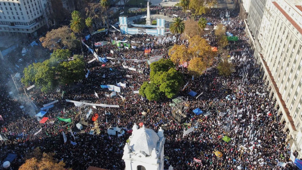 "Vamos a volver": el mensaje grabado de Cristina Kirchner a los miles de militantes que marcharon