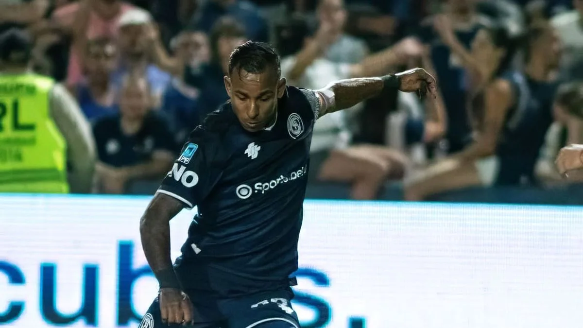 La larga racha que rompió Sebastián Villa en Independiente Rivadavia