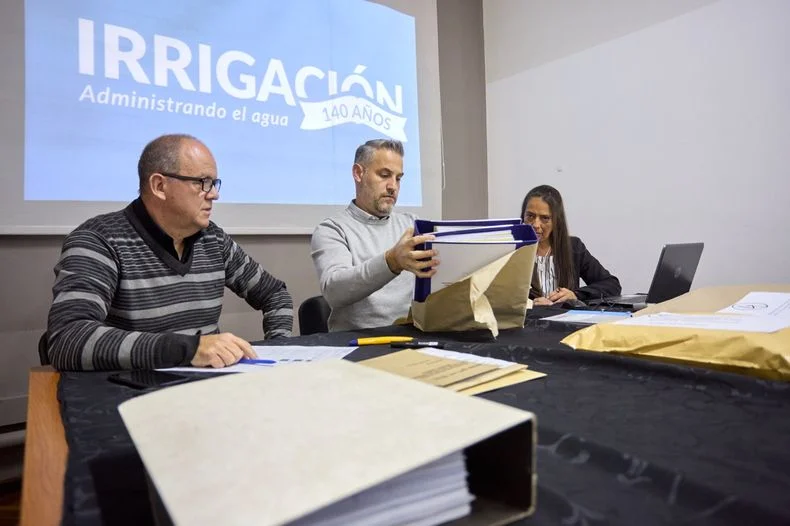 Irrigaci&oacute;n abri&oacute; sobres para la licitaci&oacute;n del canal Calise. La obra se pagar&aacute; con los Fondos del Resarcimiento por la Promoci&oacute;n Industrial.&nbsp;