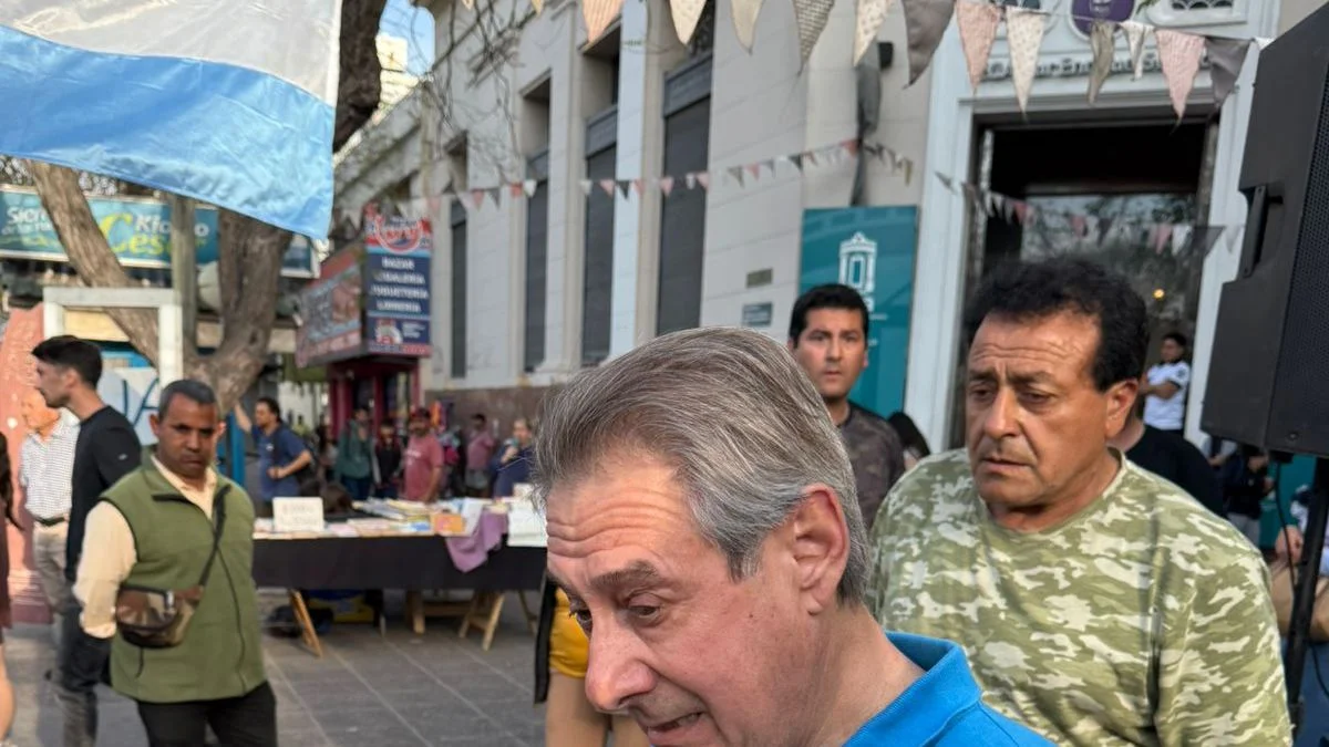 Marcha e incidentes en San Rafael: Omar Félix terminó rociado con gas pimienta