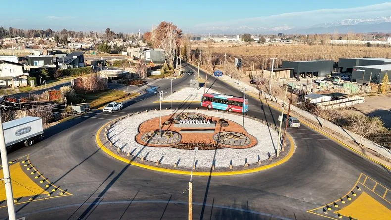 Las obras en la rotonda que se encuentra en Luj&aacute;n de Cuyo anunciadas por el intendente de Luj&aacute;n de Cuyo.&nbsp;