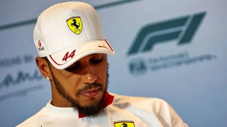 Lewis Hamilton podr&iacute;a dejar Ferrari por los malos resultados en la temporada.