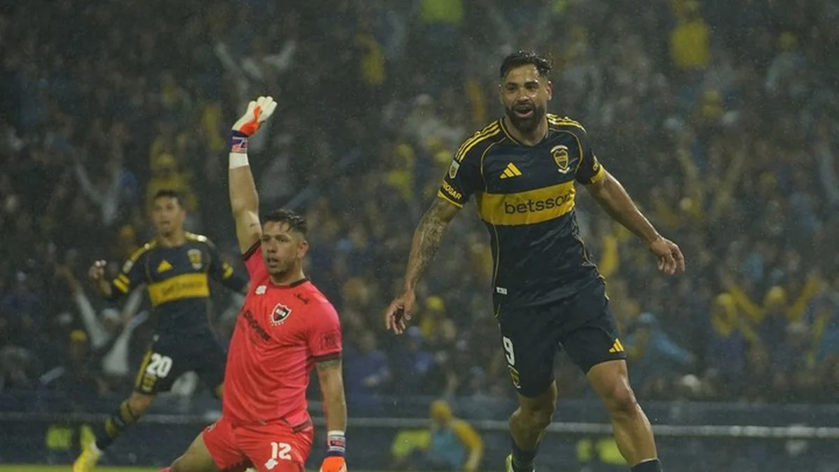 Boca aplastó a Newell's en La Bombonera y subió a lo más alto del Torneo Clausura