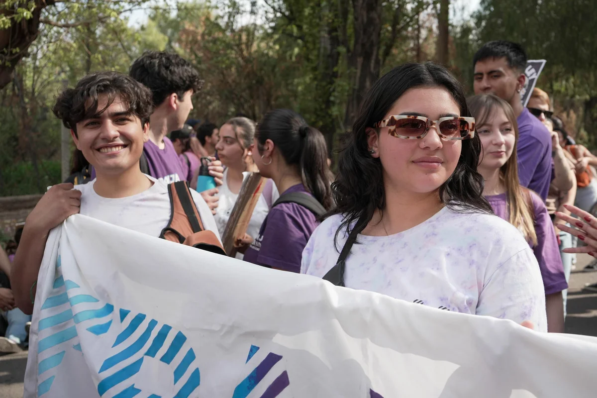 Marcha Universitario - Universidad Pública - Estudiantes - Universitarios (8)