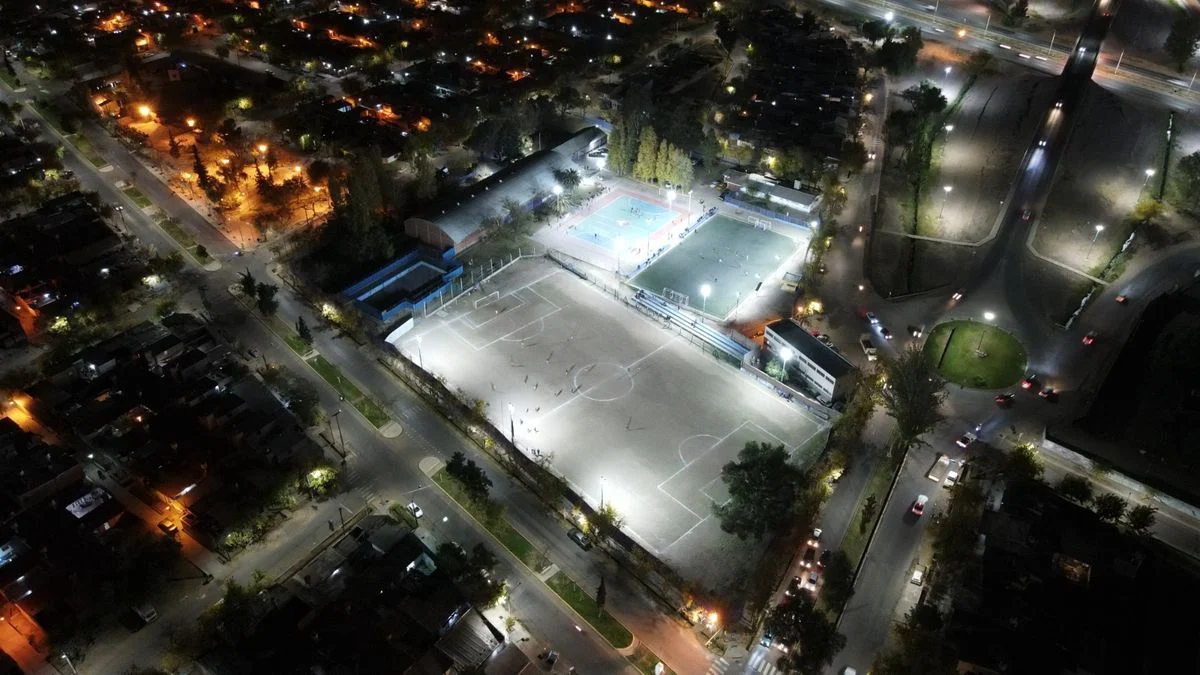 ¿Se cortó la luz en tu cuadra? Te contamos qué debés hacer y cómo cuidarte