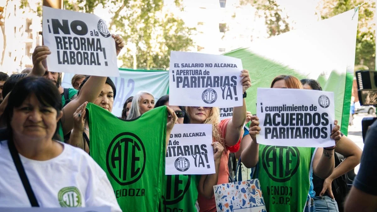 La propuesta "responsable" de Cornejo a ATE y UPCN golpea el poder adquisitivo de los empleados