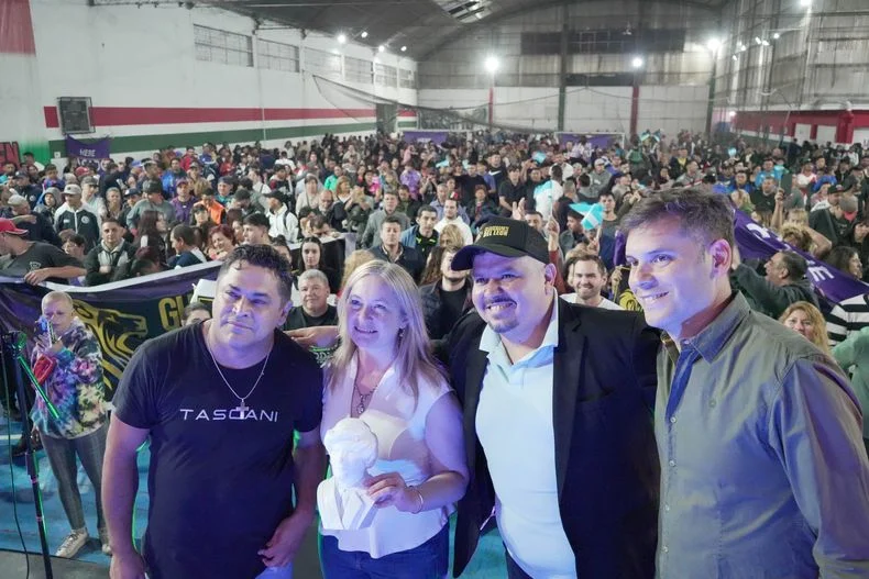 Estuvo Hebe Casado: La Libertad Avanza se despegó del acto donde prometían bolsones de comida