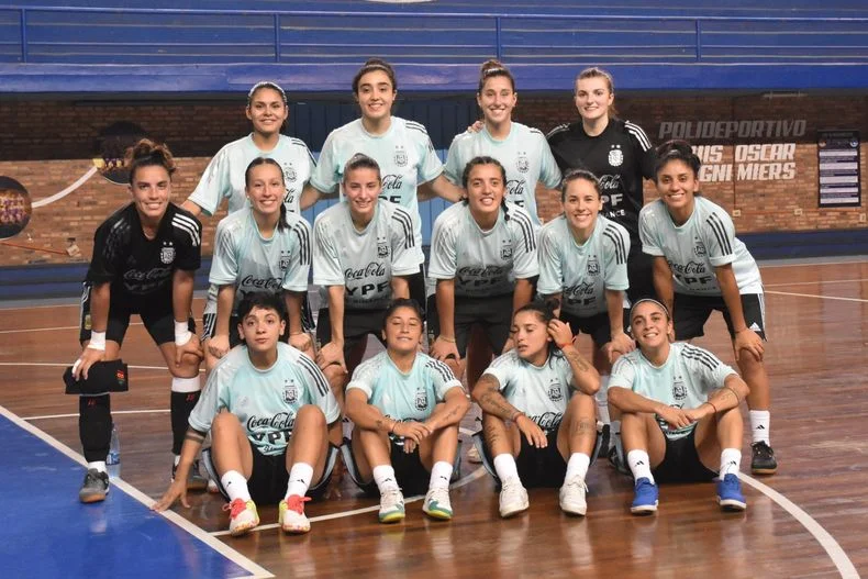 Cuatro mendocinas buscan su lugar en la Copa América de Brasil.