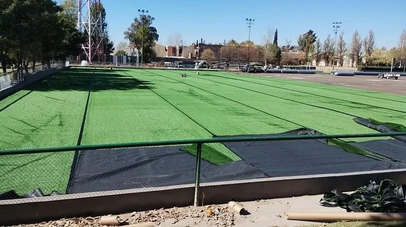 La cancha 1 de Los Tordos toma forma.