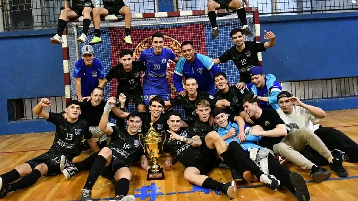 Fútbol de salón: Don Orione venció a Regatas y va por el Trofeo de Campeones