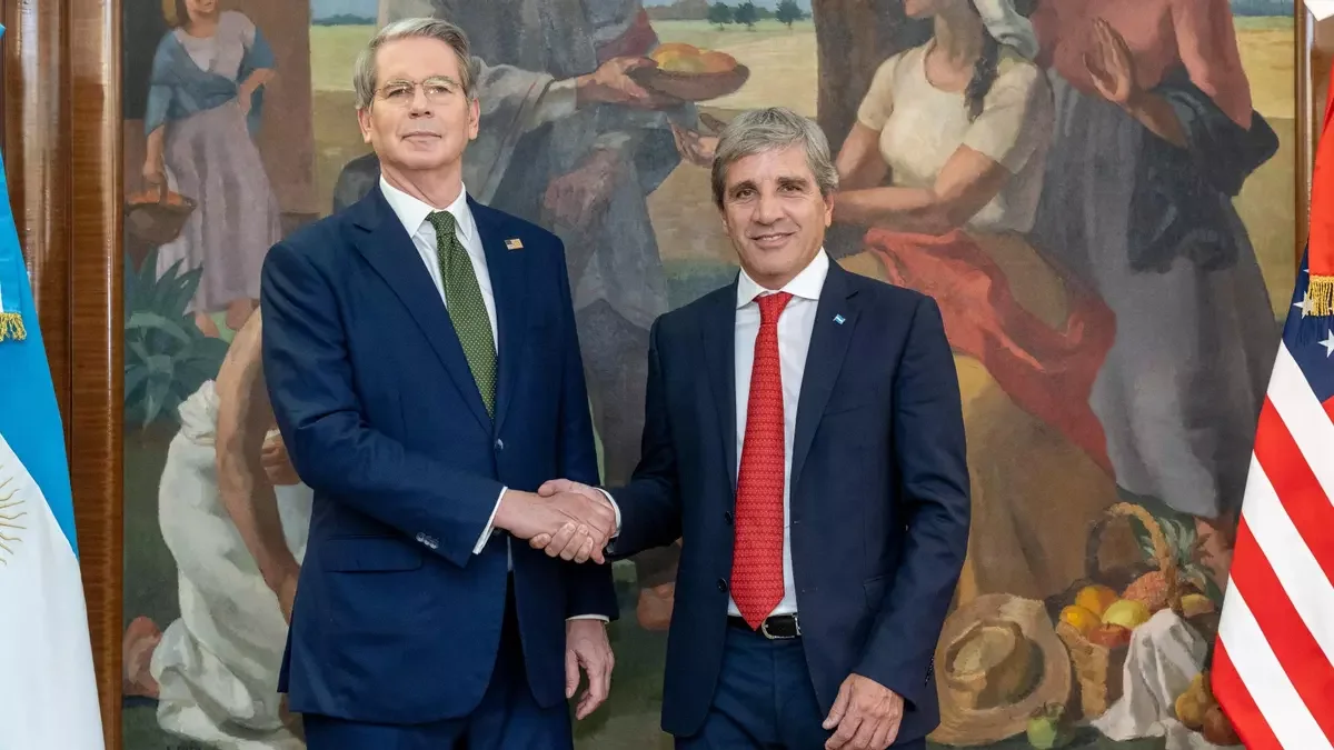 Estados Unidos sale al rescate de Milei con un swap de US$20.000 millones