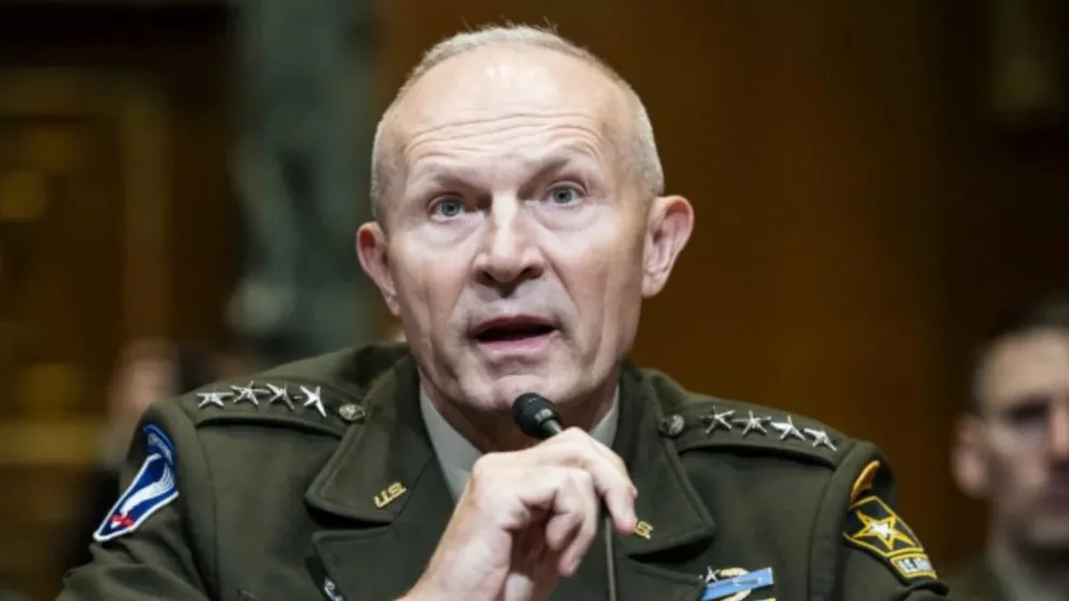 Sacudón en el Pentágono: Trump echó al jefe del Ejército en medio de la guerra con Irán