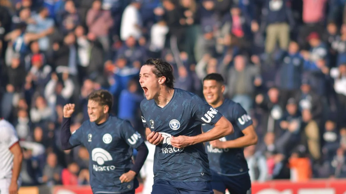 La insólita particularidad que tuvo el partido de Independiente Rivadavia y Newell's