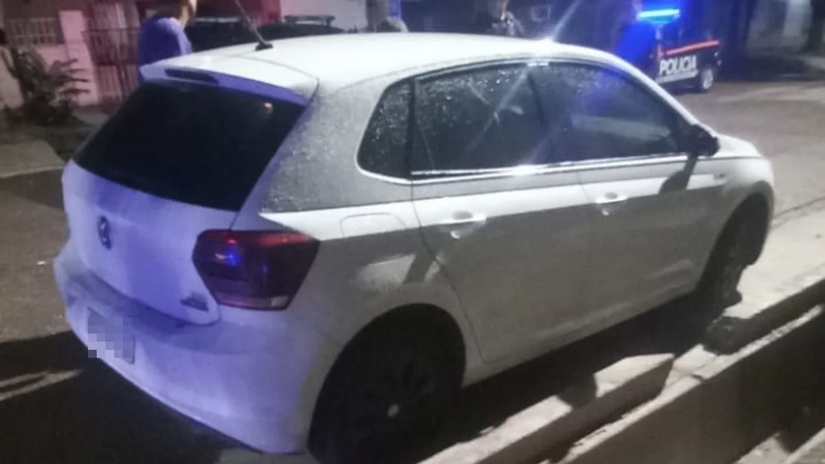 Le robaron el auto a una turista en Ciudad y con ayuda del GPS lo encontraron en Guaymallén