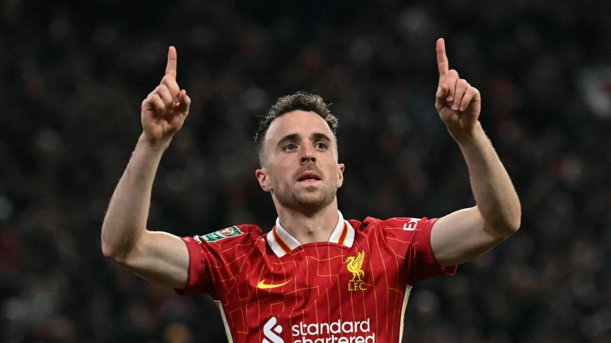 Luto en el fútbol: murió el jugador de Liverpool Diogo Jota en un accidente de tránsito