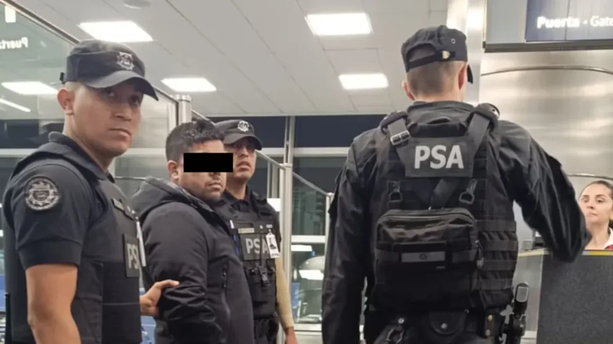 Fingió desmayo: el chileno que falsificó un pasaporte para entrar a Argentina, montó actuación frente a la PSA