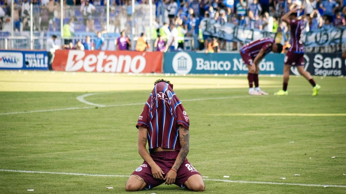 Se fue a la B: Godoy Cruz empató ante Riestra y ahora afronta las consecuencias