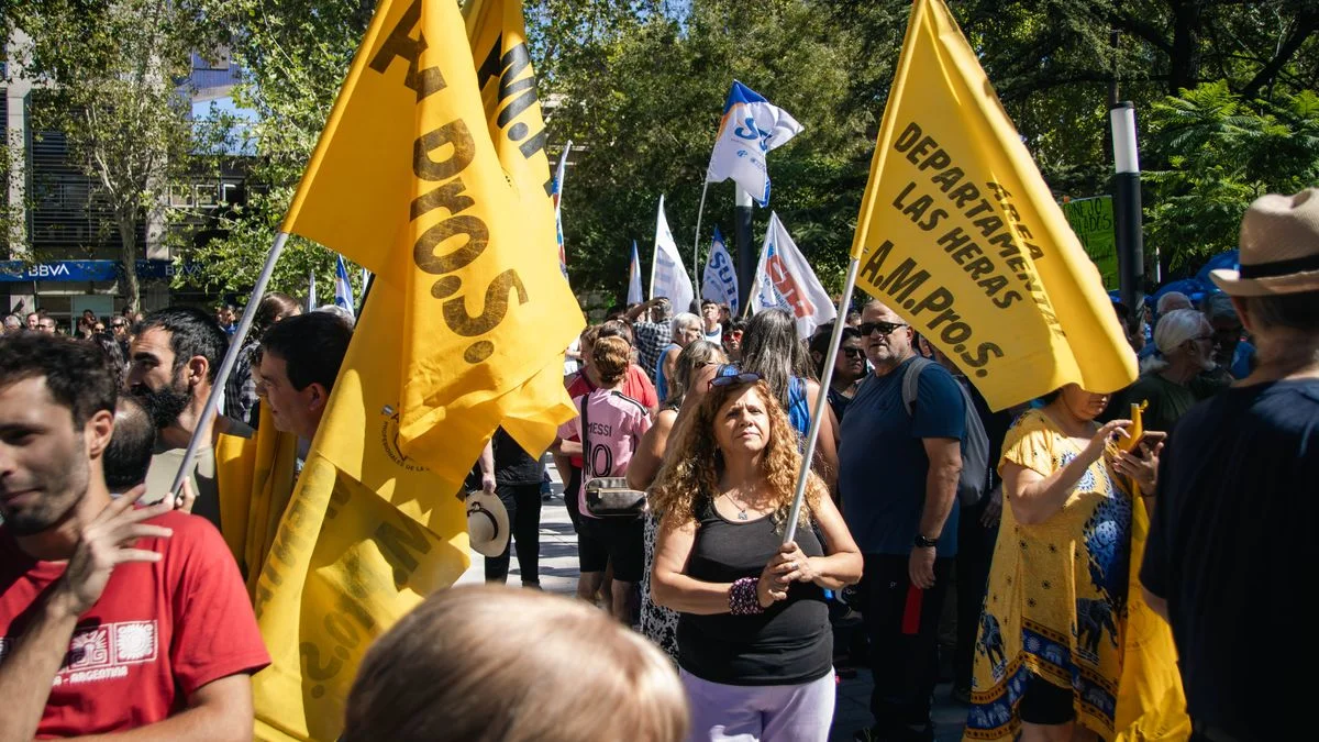 AMProS rechazó el aumento salarial del Gobierno: "Está por debajo de la inflación proyectada"