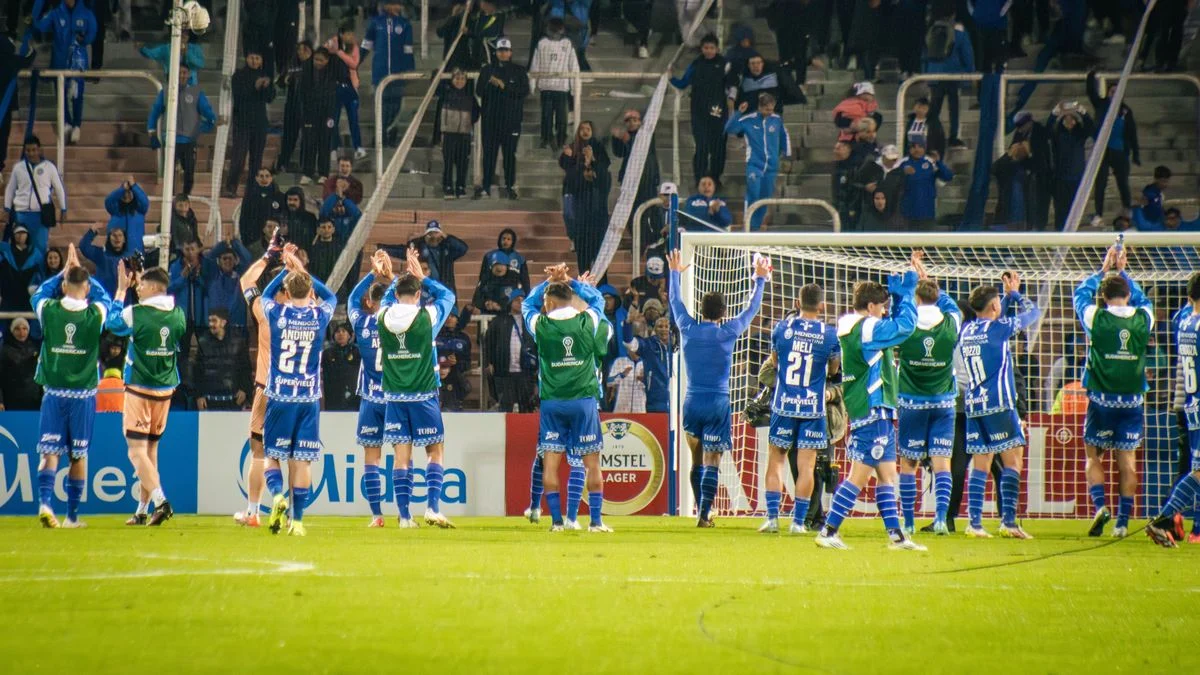 Godoy Cruz está en los octavos de la Copa Sudamericana: sus posibles rivales y cómo se jugarán los playoffs